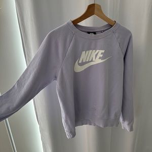 Nike Women’s Sweatshirt